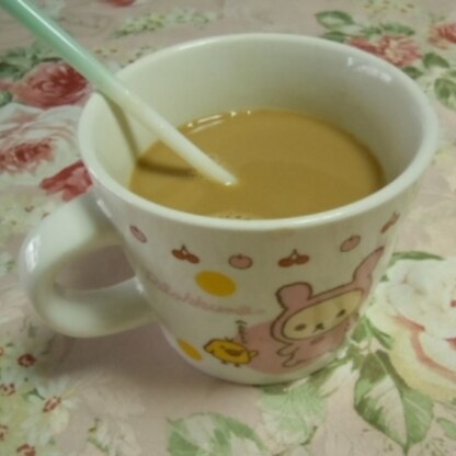 私も子供とオソロのカップで朝のお目覚め～♪（ノ´∀｀）ノ♪
ホッコリ・・・・☆:*･ﾟ(●´∀｀●)ﾎェ:*･ﾟ
な時間を毎朝有難うね～❤❤